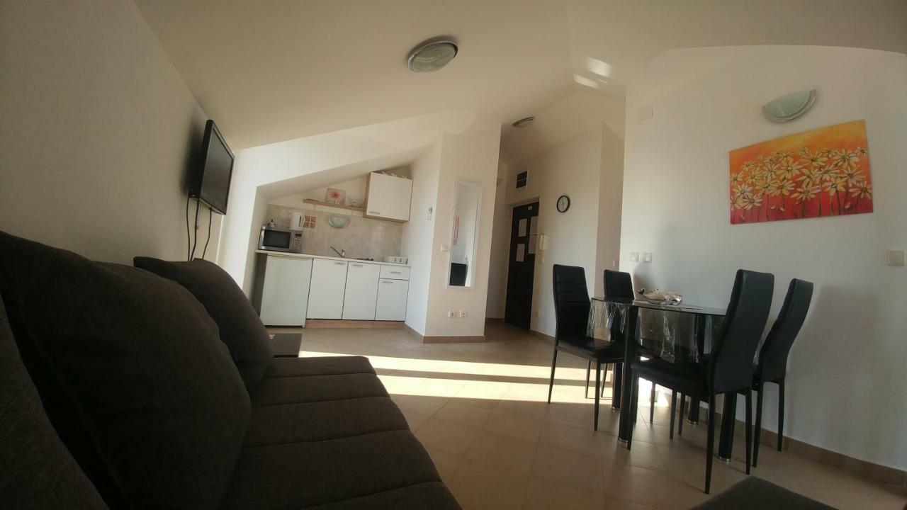 Apartment Star Novalja Extérieur photo